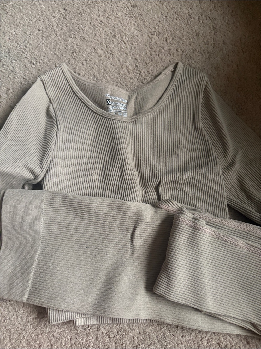 PrettyLittleThing Ribbed Scoop-Neck Top - Beige